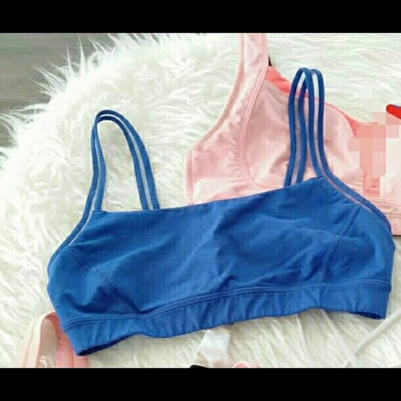 lululemon athletica Other - Blue lululemon Bra 6 yoga Pilates low impact